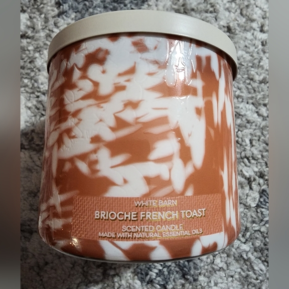 Bath & Body Works Brioche French Toast Candle - Picture 1 of 3